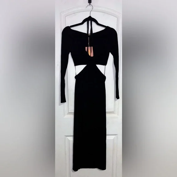 Cult Gaia Enzo Ribbed Knit Maxi Dress cut out halter long sleeve black L - threedaughtersproperties.com Cult Gaia Enzo Ribbed Knit Maxi Dress cut out halter long sleeve black L - threedaughtersproperties.com